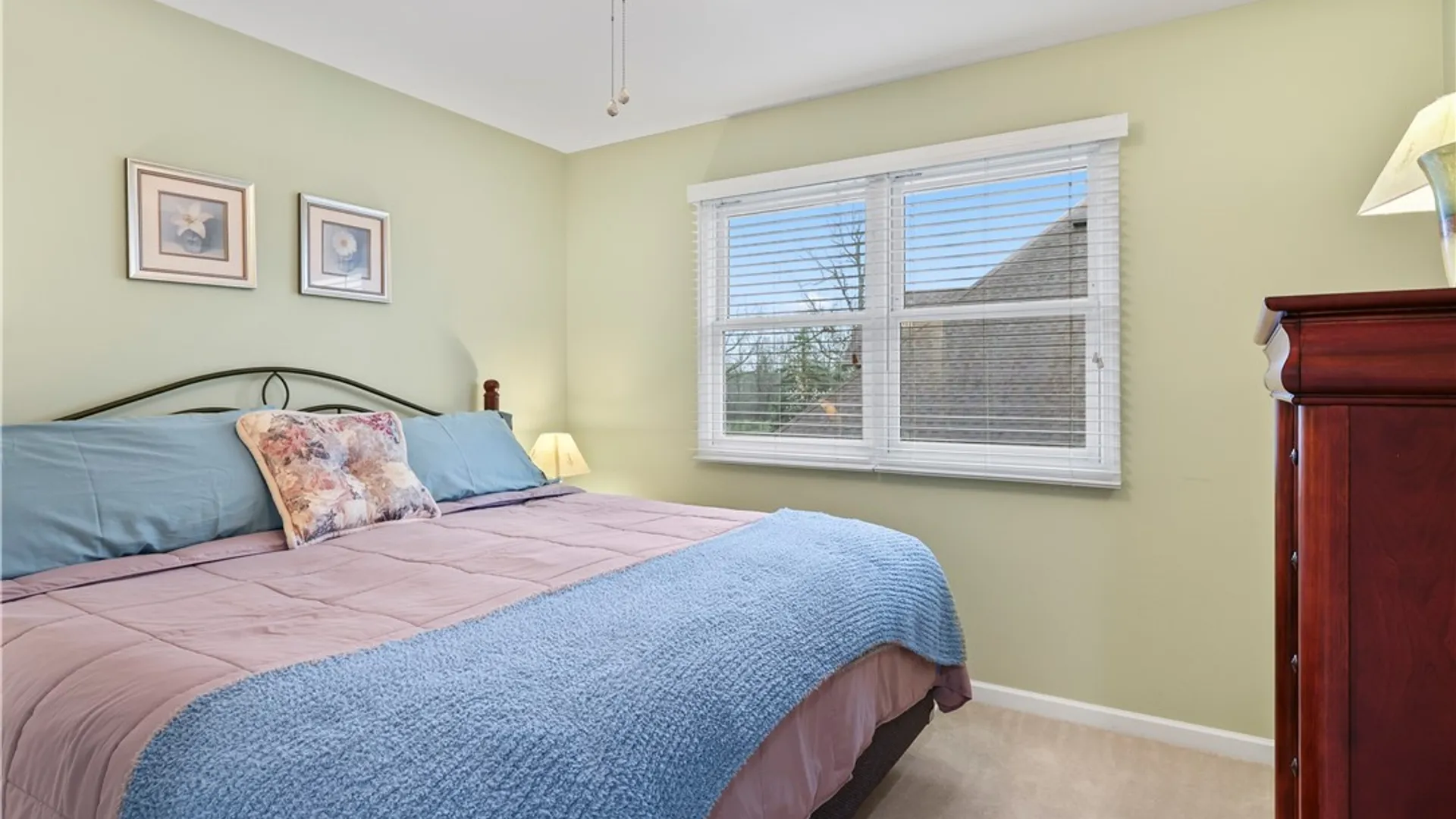 Property at 102 Covent Garden Lane, Amherst, NY 14221 38