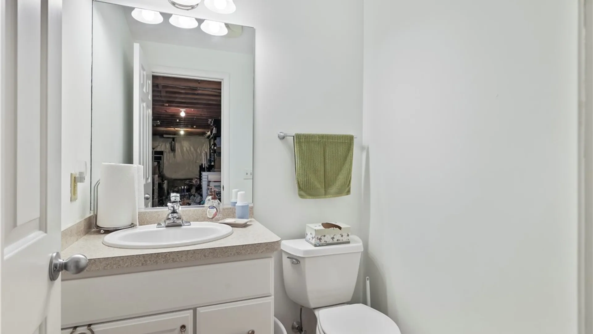 Property at 102 Covent Garden Lane, Amherst, NY 14221 41