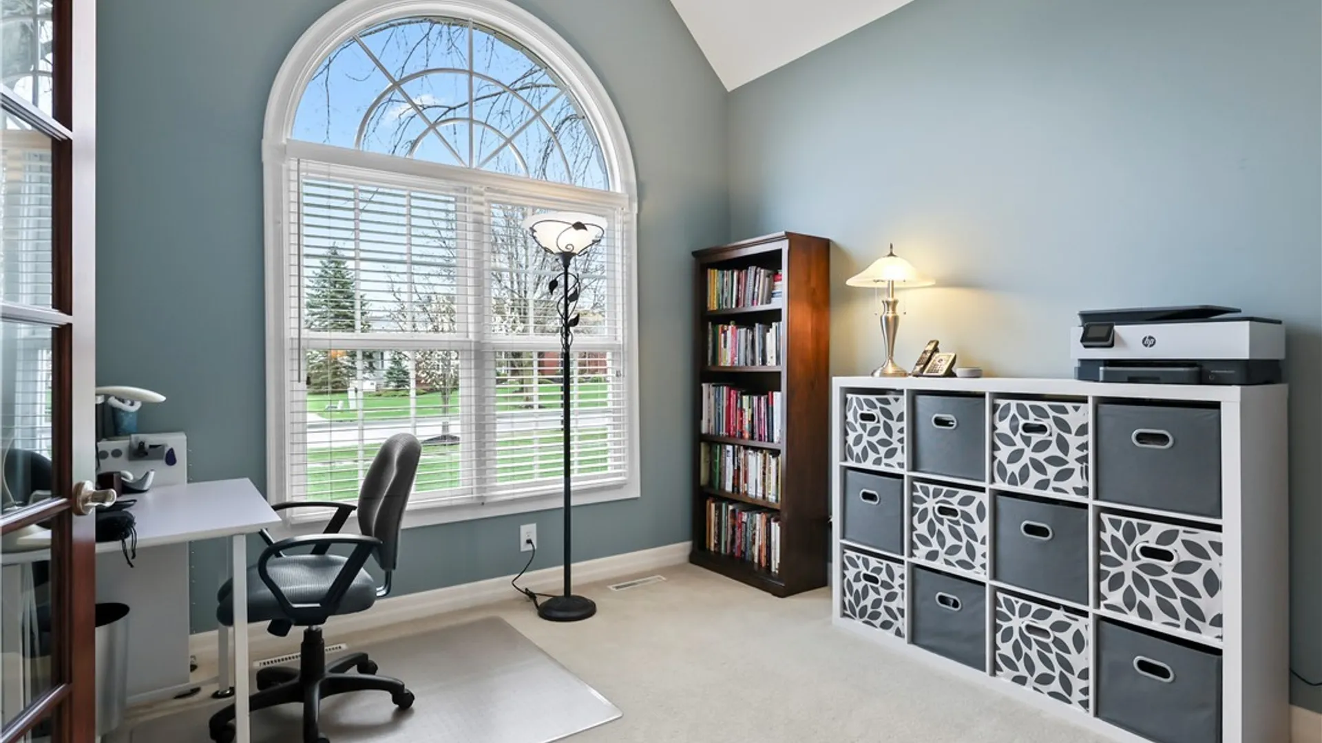 Property at 102 Covent Garden Lane, Amherst, NY 14221 8