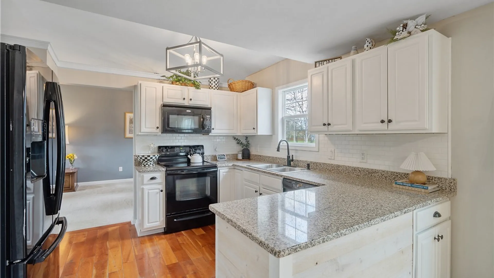 Property at 6028 Monopoli Path, Cicero, NY 13039 11