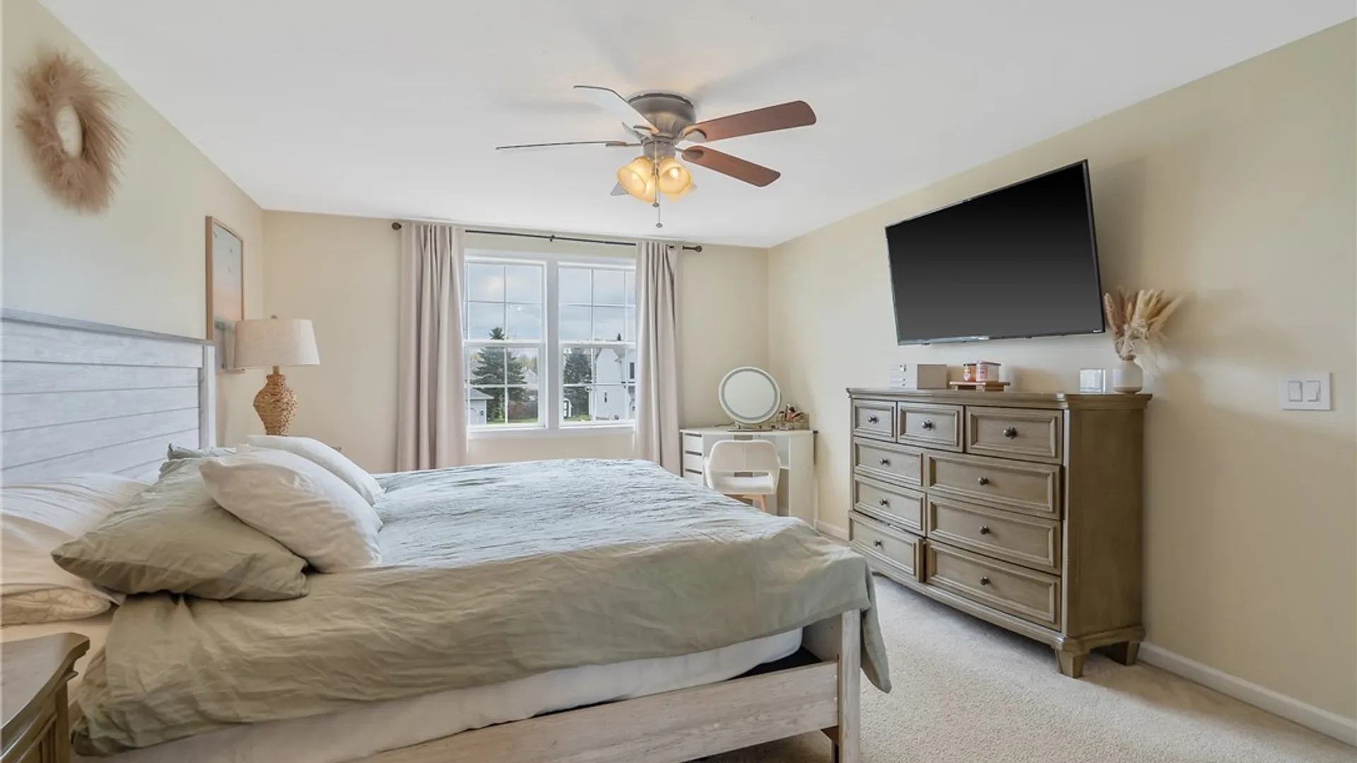 Property at 6028 Monopoli Path, Cicero, NY 13039 24