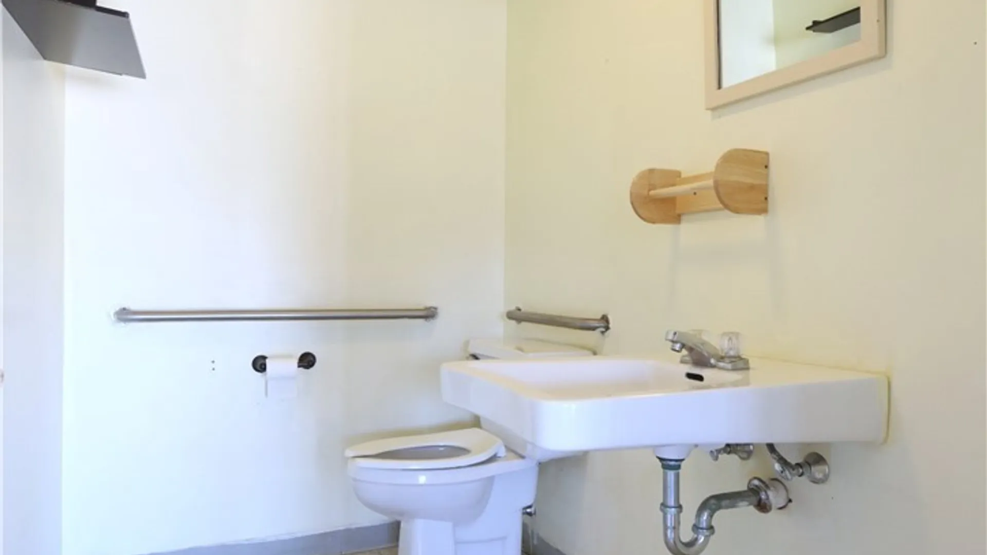 Property at 43748-43752 NYS Route 12, Alexandria, NY 13607 45