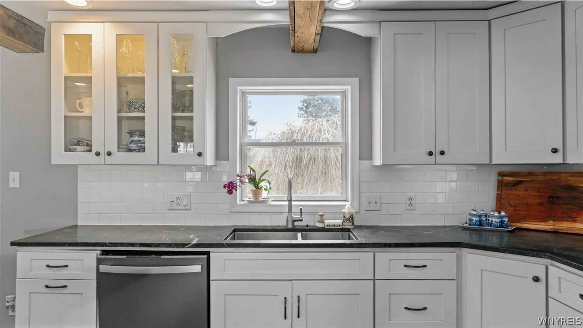 Property at 74 Orchard Street, Amherst, NY 14221 12