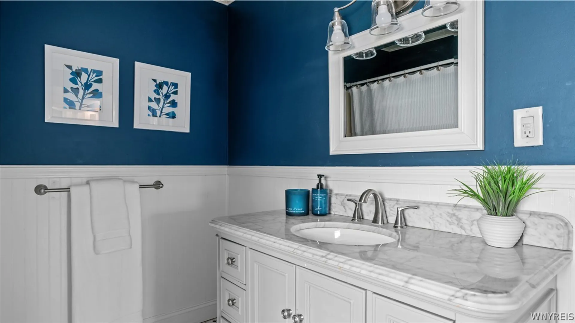 Property at 74 Orchard Street, Amherst, NY 14221 26