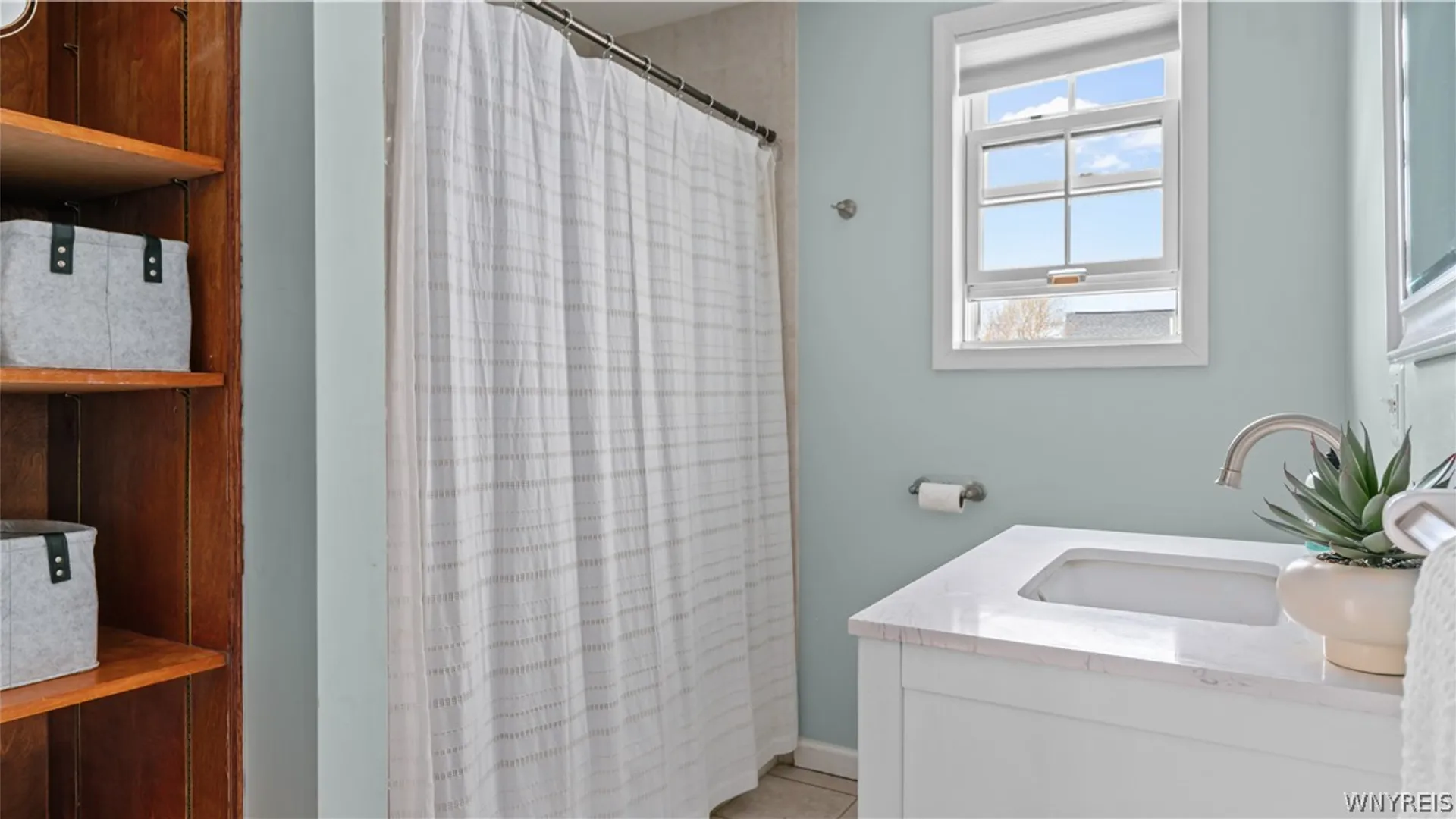 Property at 74 Orchard Street, Amherst, NY 14221 38