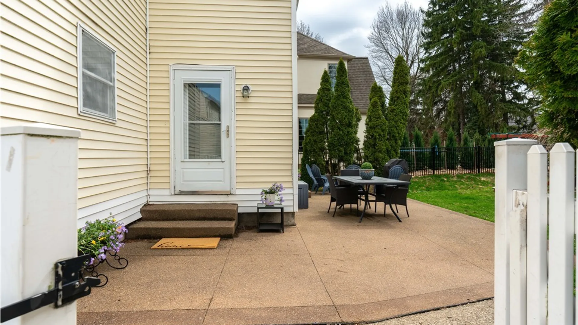 Property at 74 Orchard Street, Amherst, NY 14221 5