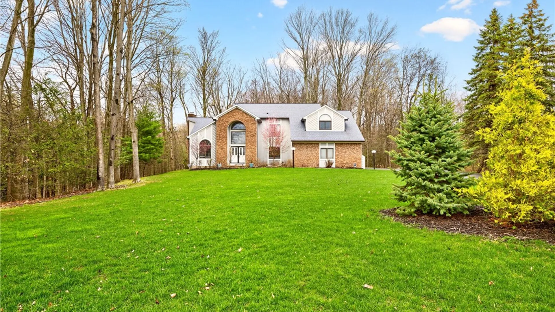 Property at 1220 Sagebrook, Webster, NY 14580 2