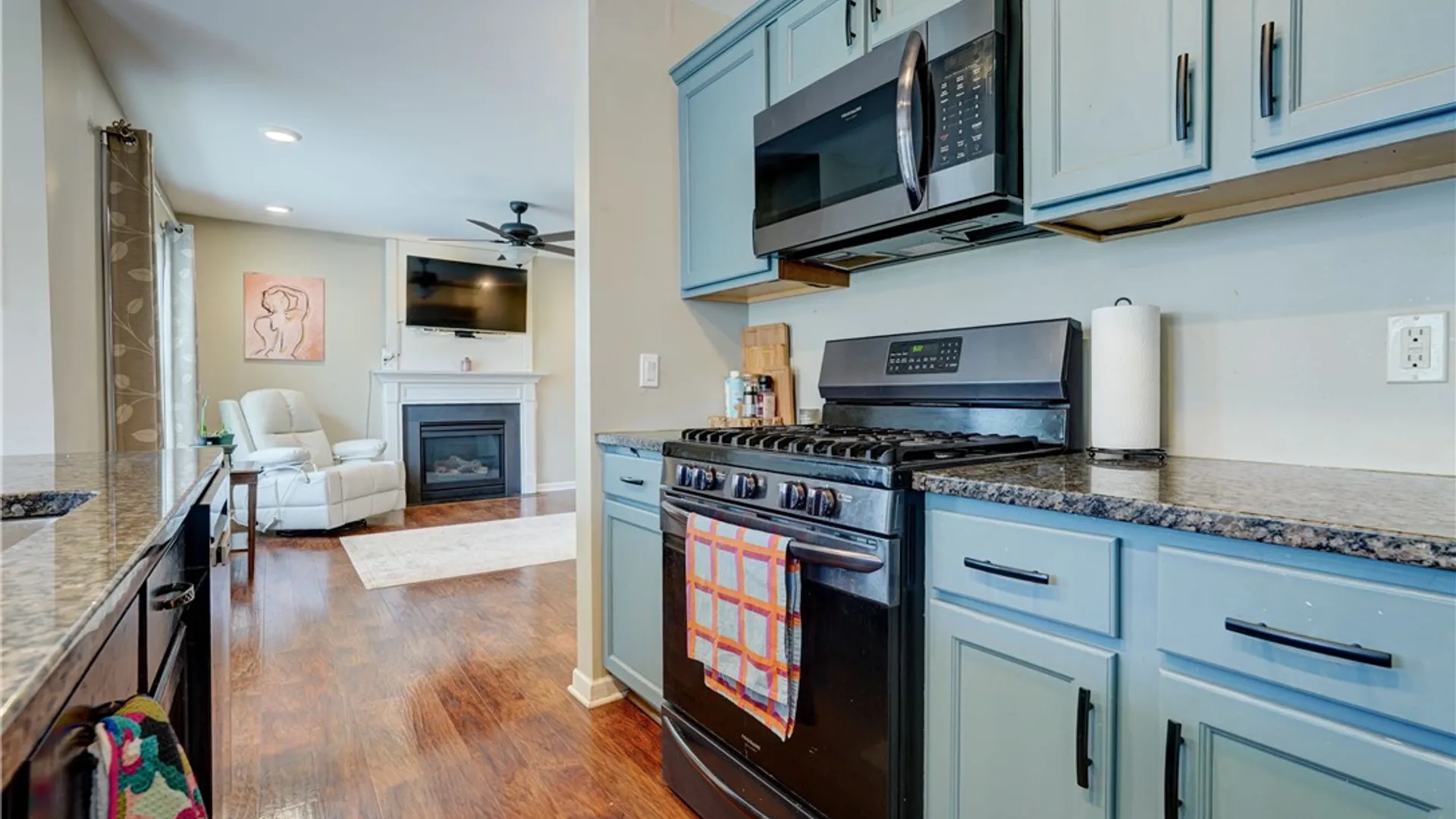 Property at 15 Brookscrest Way, Rochester, NY 14611 18