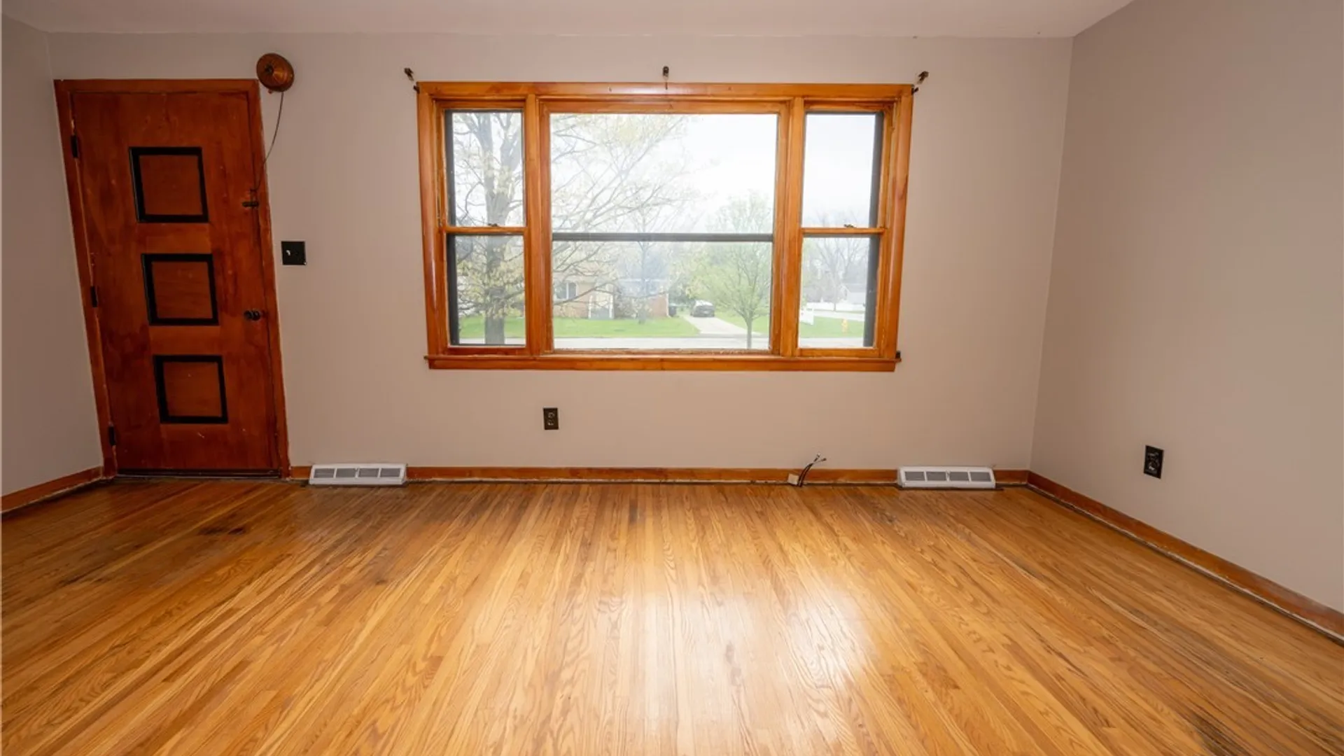Property at 1 Ridgewood Drive, Orchard Park, NY 14127 18