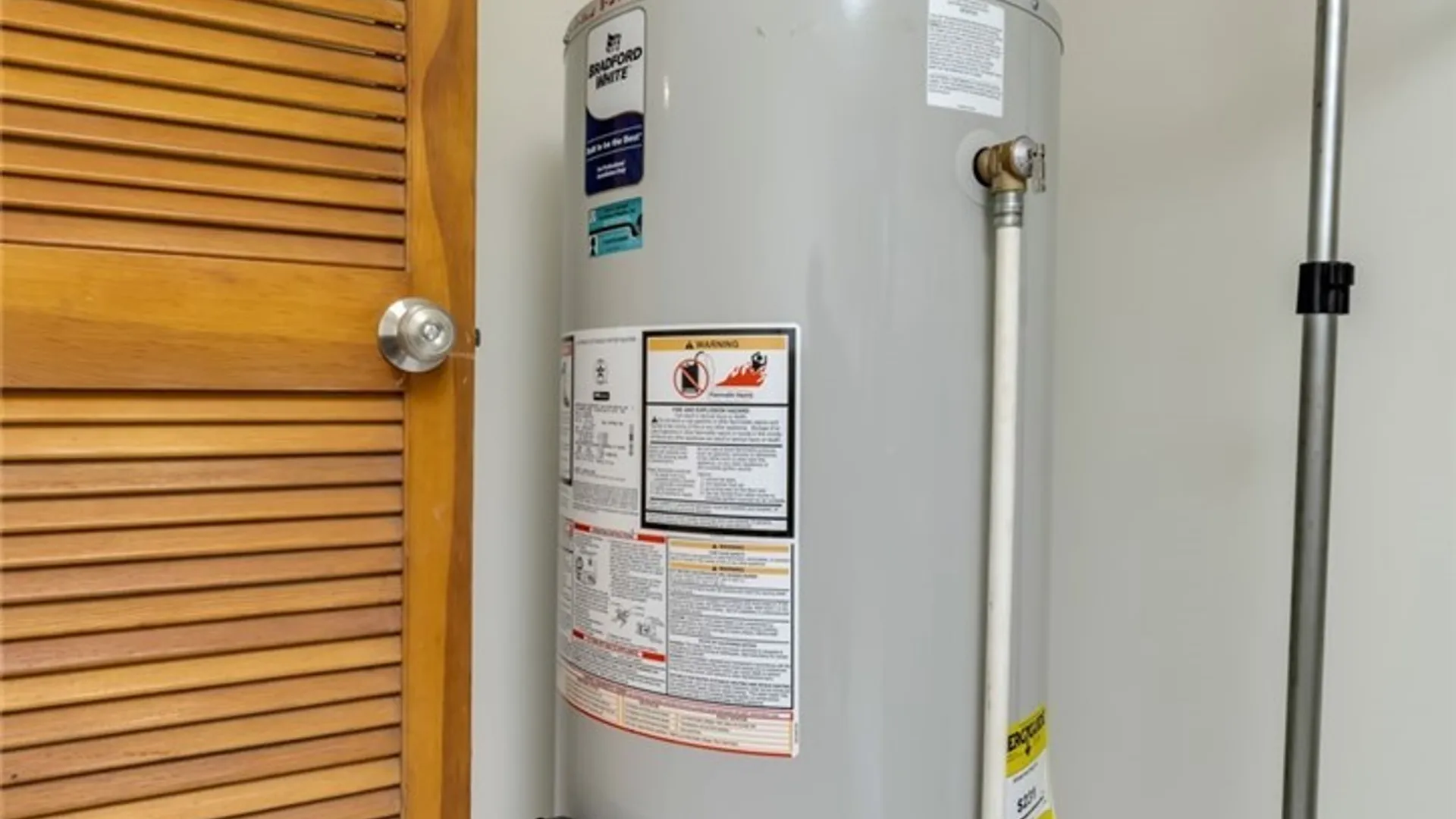 Property at 13 Pamela Drive, Cheektowaga, NY 14043 48
