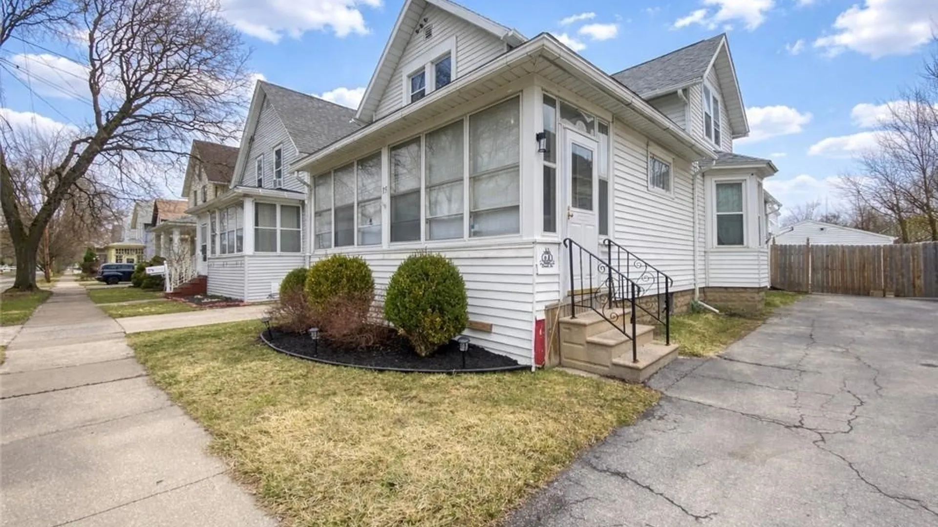 Property at 15 Linwood Avenue, North Tonawanda, NY 14120 5