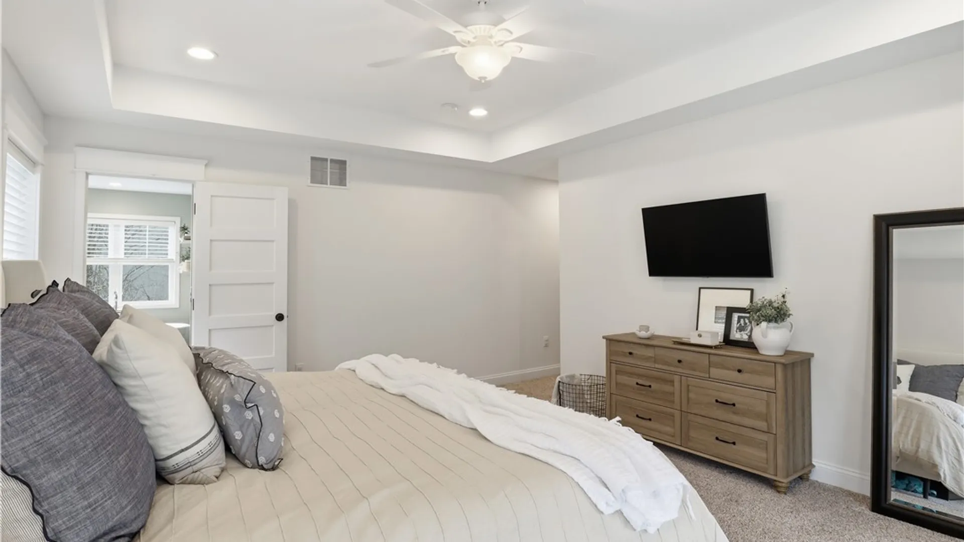 Property at 52 Copper Beech Run, Perinton, NY 14450 30