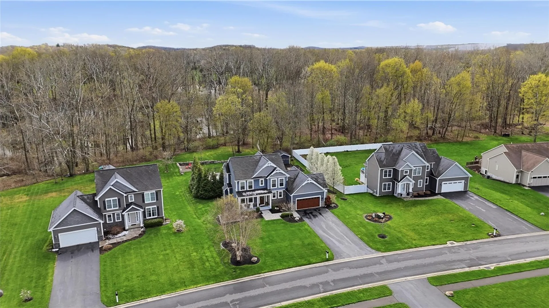 Property at 52 Copper Beech Run, Perinton, NY 14450 48