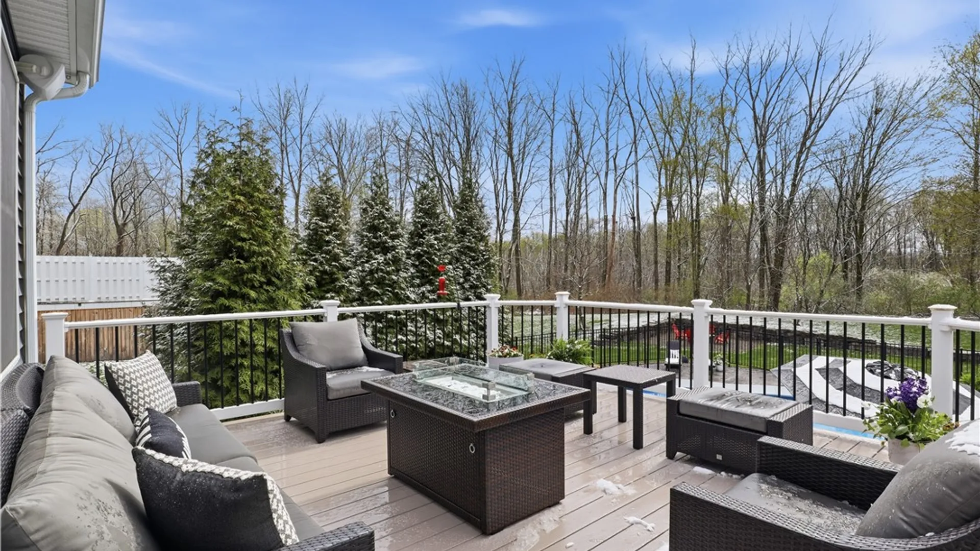 Property at 52 Copper Beech Run, Perinton, NY 14450 9