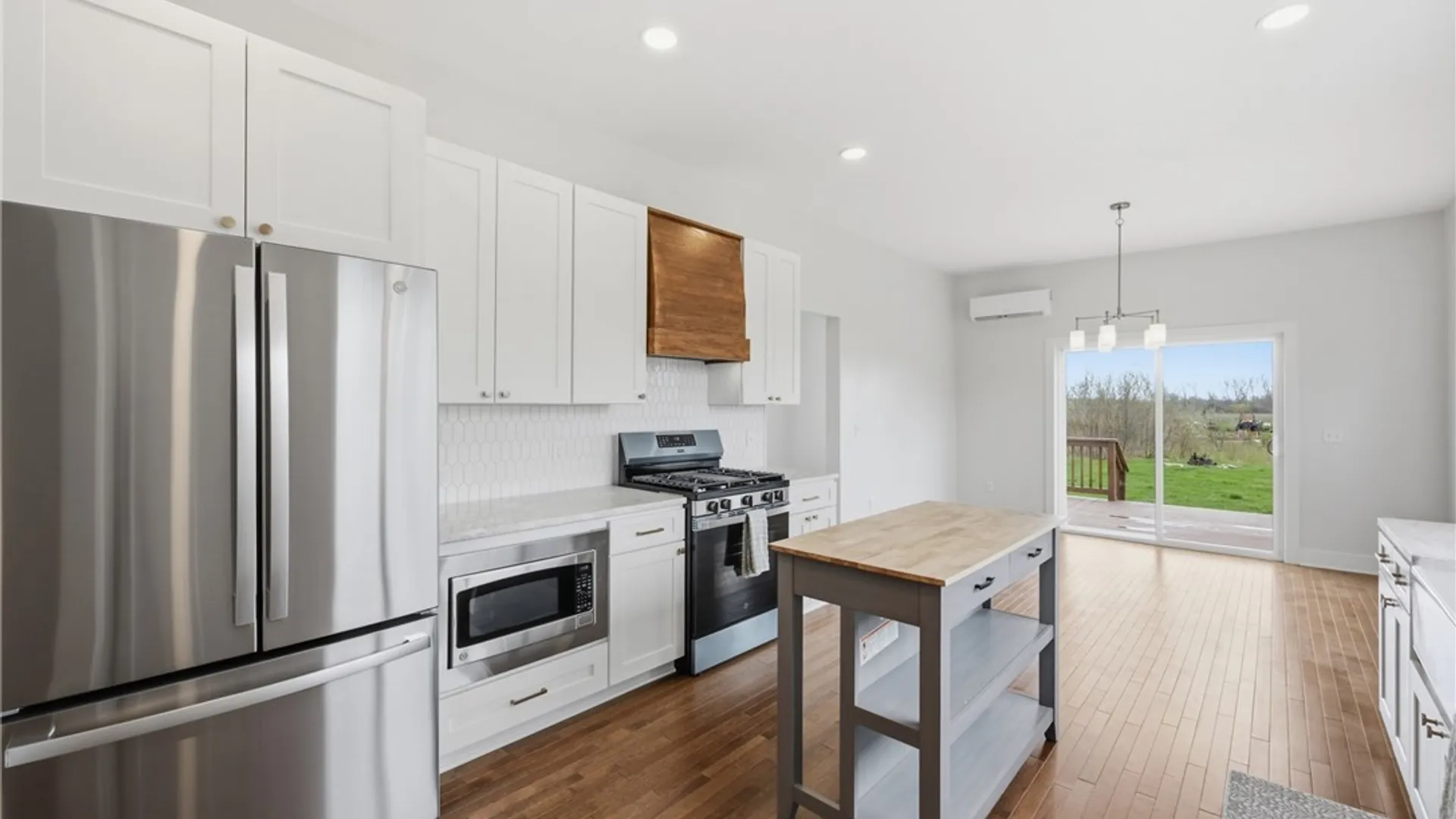 Property at 4350 Mapleton Road, Pendleton, NY 14094 8