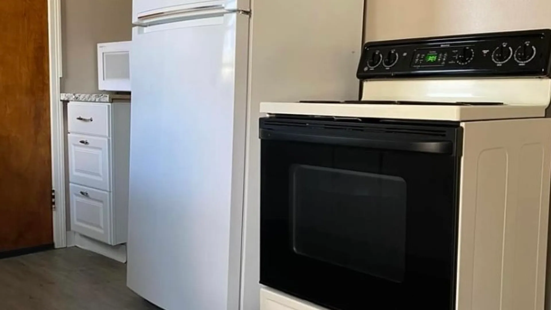 Property at 31 Savona Street, West Seneca, NY 14210 6