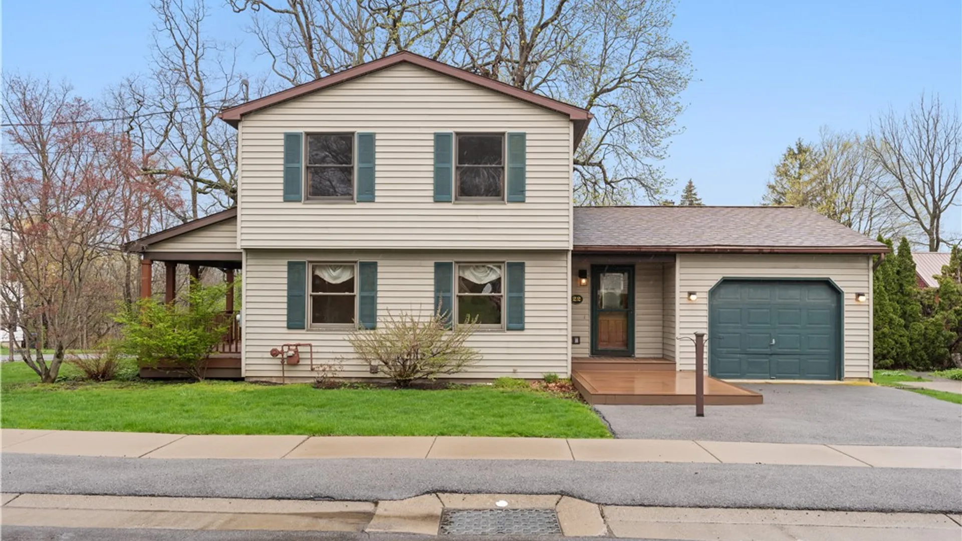 Property at 22 High St Street, Livonia, NY 14487 3