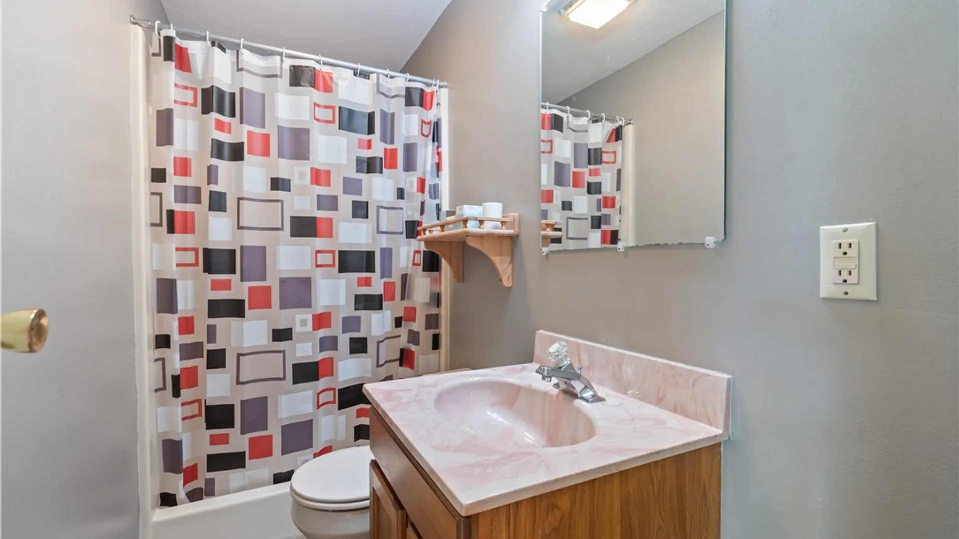 Property at 22 High St Street, Livonia, NY 14487 30