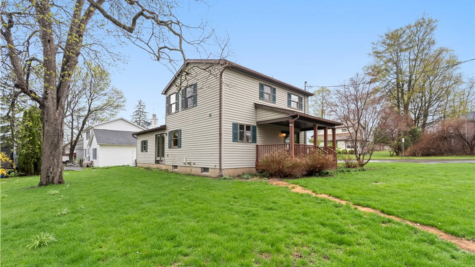 Property at 22 High St Street, Livonia, NY 14487 8