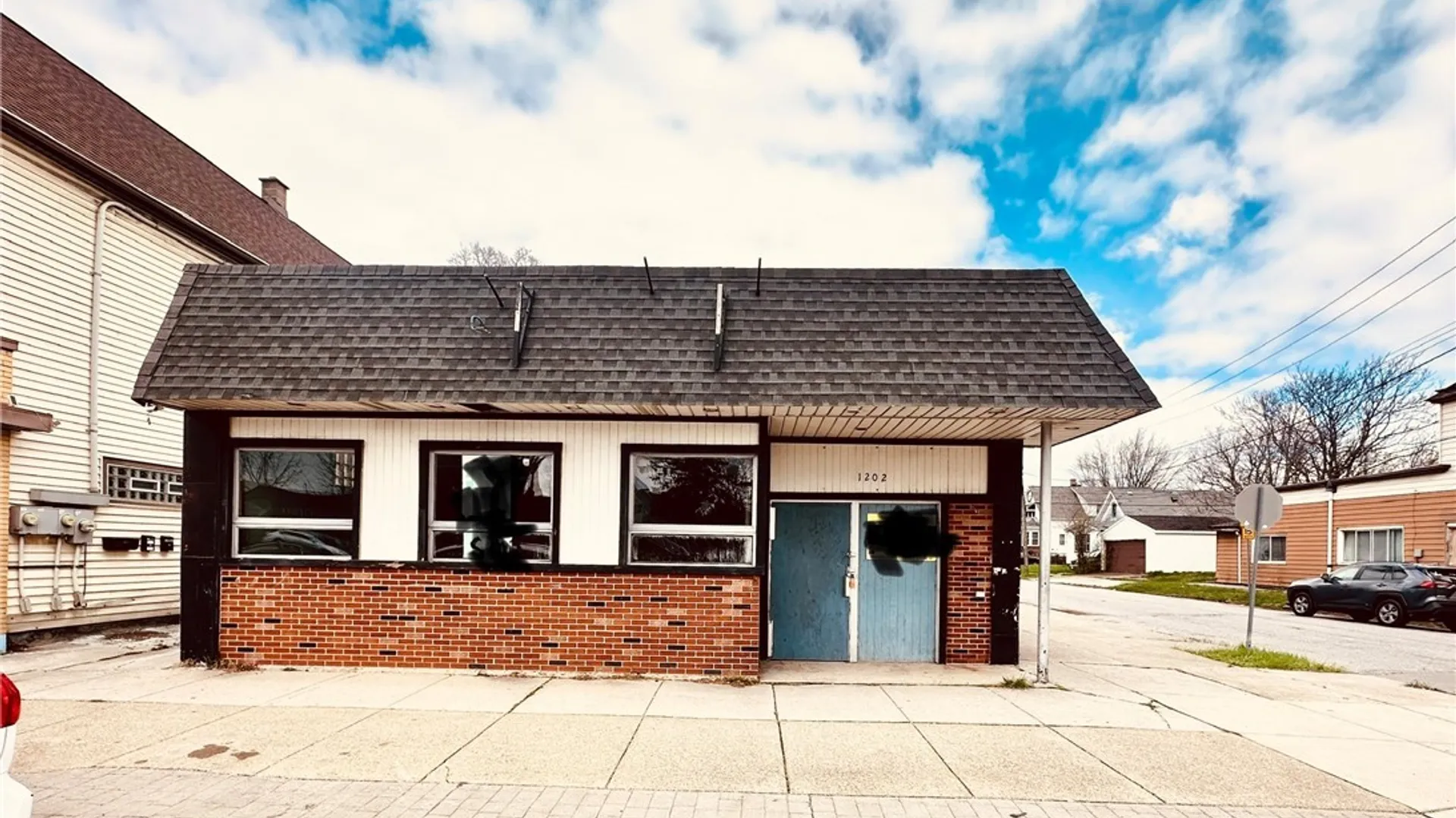 Property at 1202 Lovejoy Street, Buffalo, NY 14206 2