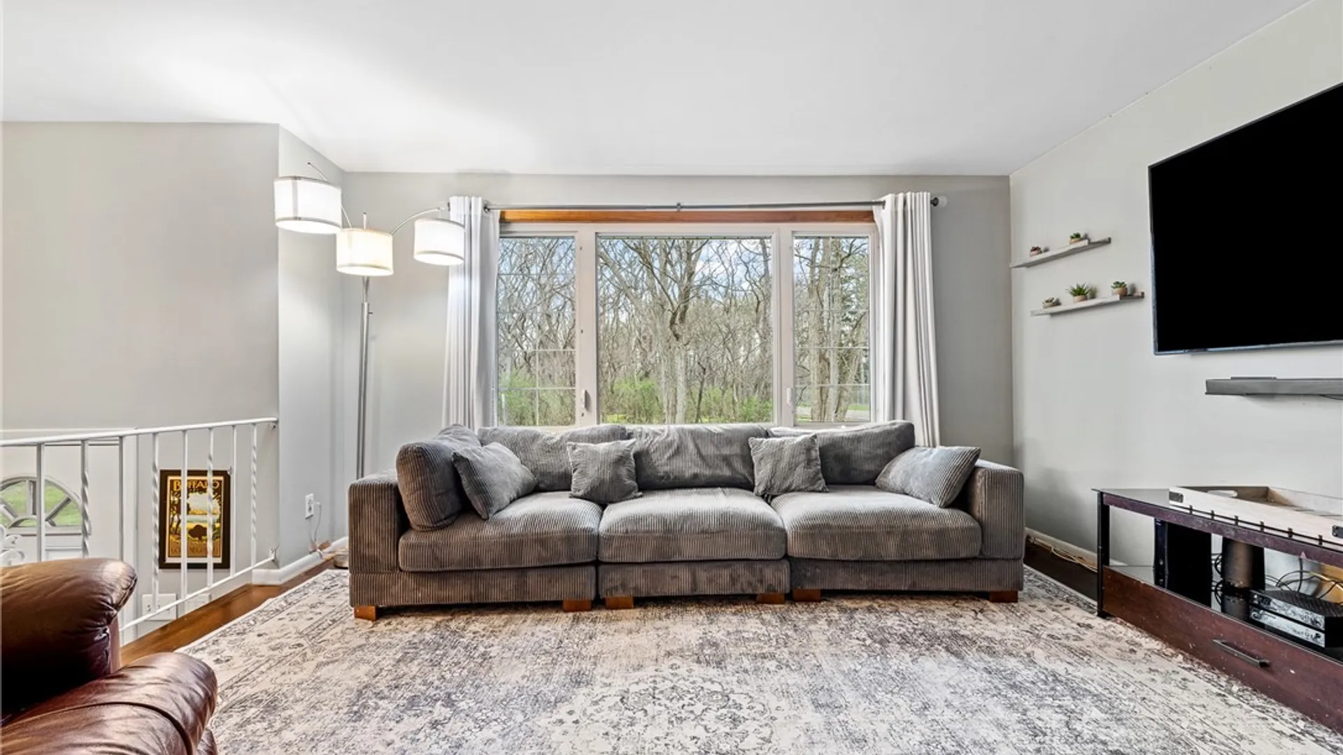 Property at 4120 Heather Drive, Clarence, NY 14221 4