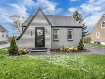 Property at 7117 Packard Road, Niagara, NY 14304