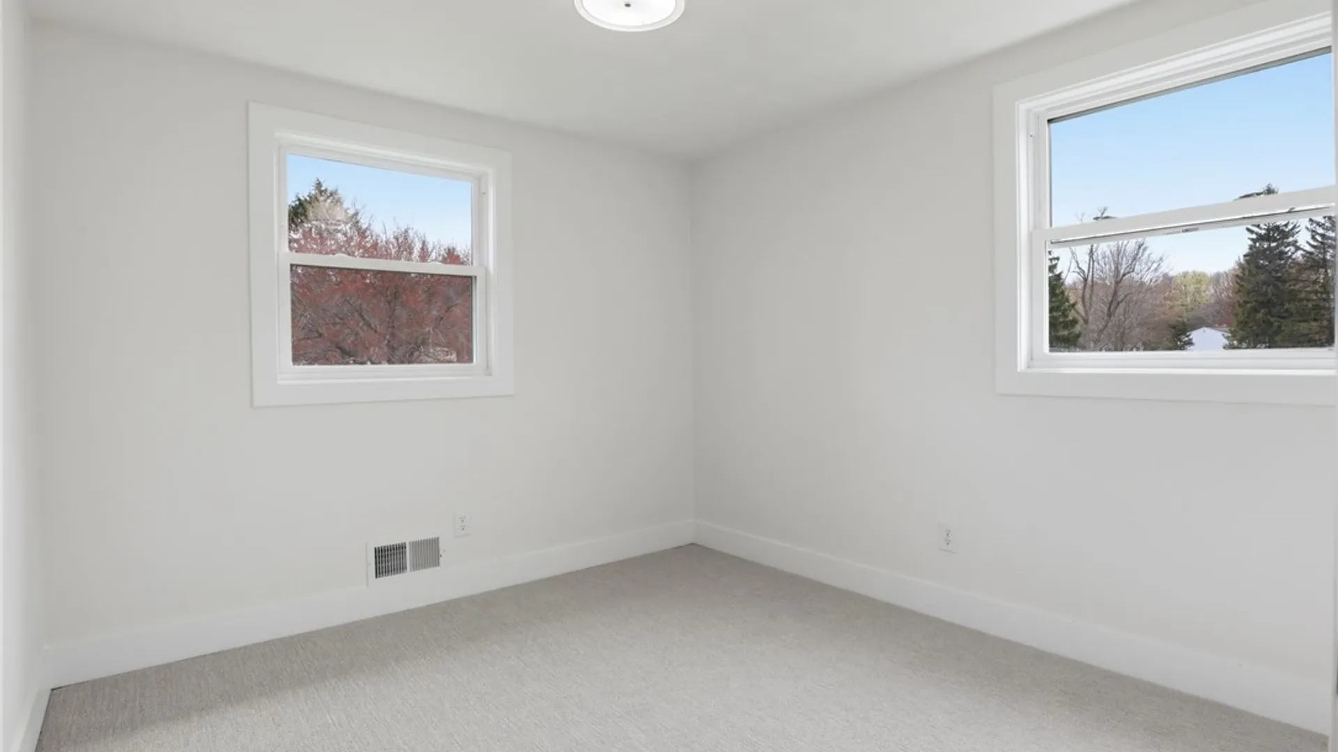 Property at 2163 Evergreen Lane, Ontario, NY 14519 18