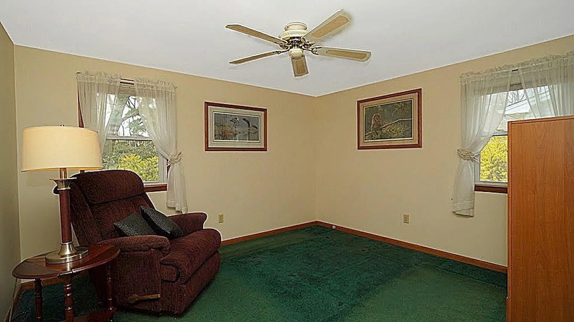 Property at 1030 Robinson Street, North Tonawanda, NY 14120 11