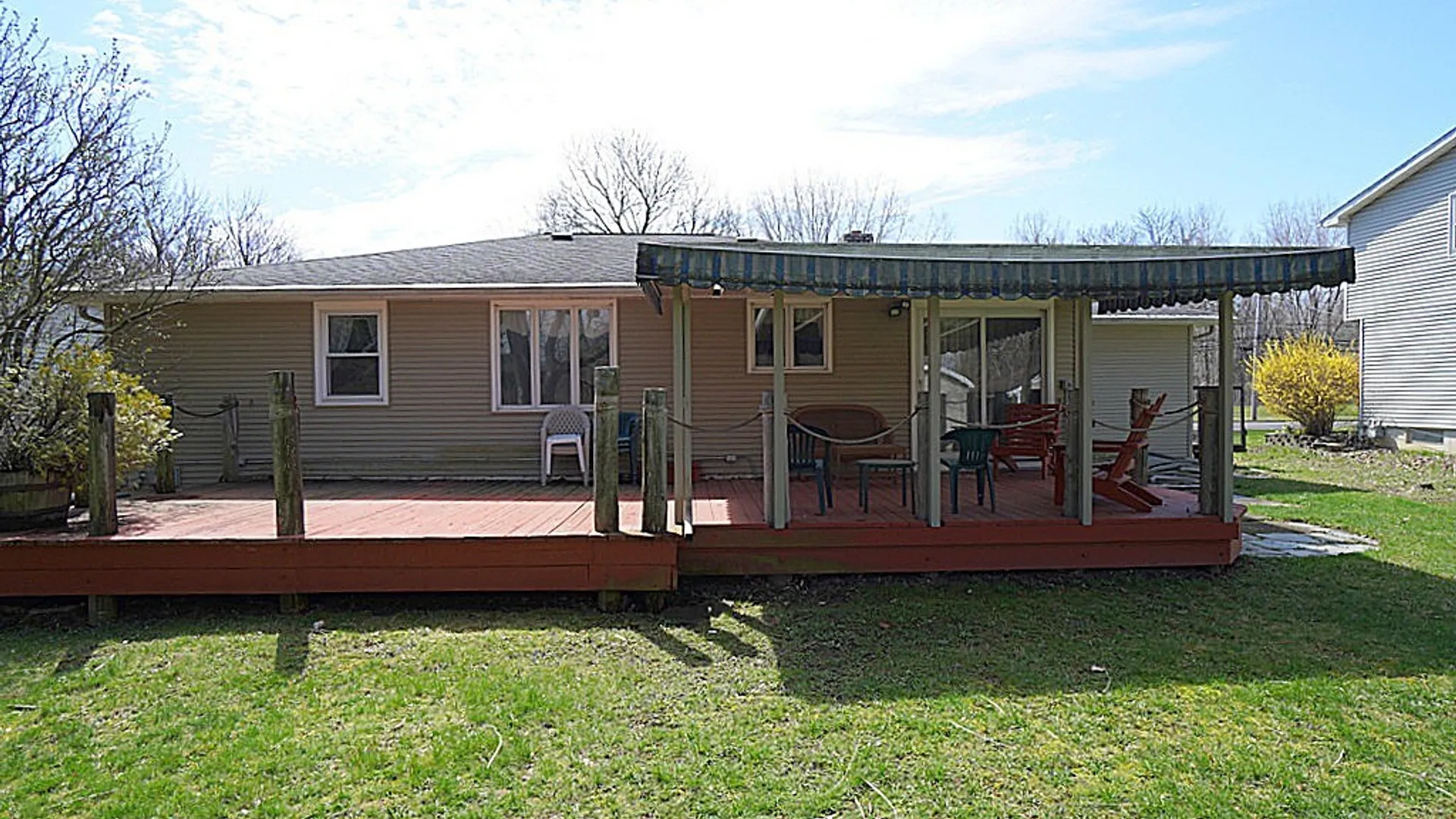 Property at 1030 Robinson Street, North Tonawanda, NY 14120 26