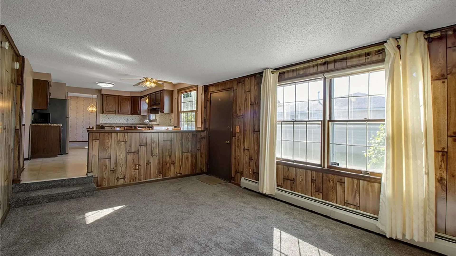 Property at 4 Windtree Lane, West Seneca, NY 14224 23