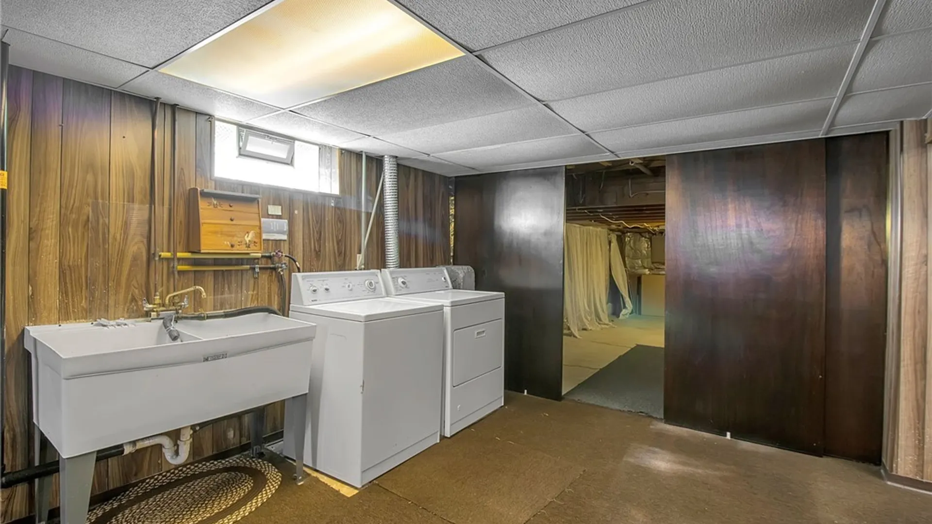 Property at 4 Windtree Lane, West Seneca, NY 14224 39