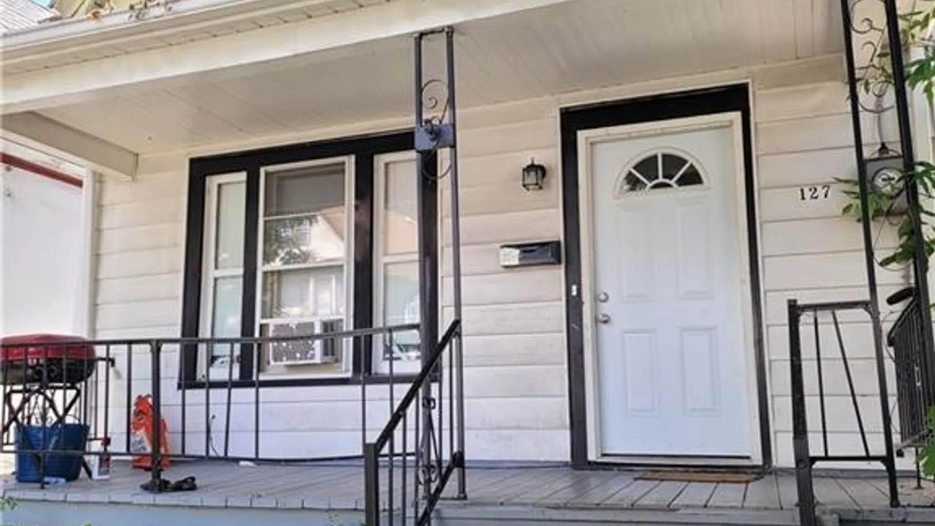 Property at 127 Royal Avenue, Buffalo, NY 14207 2