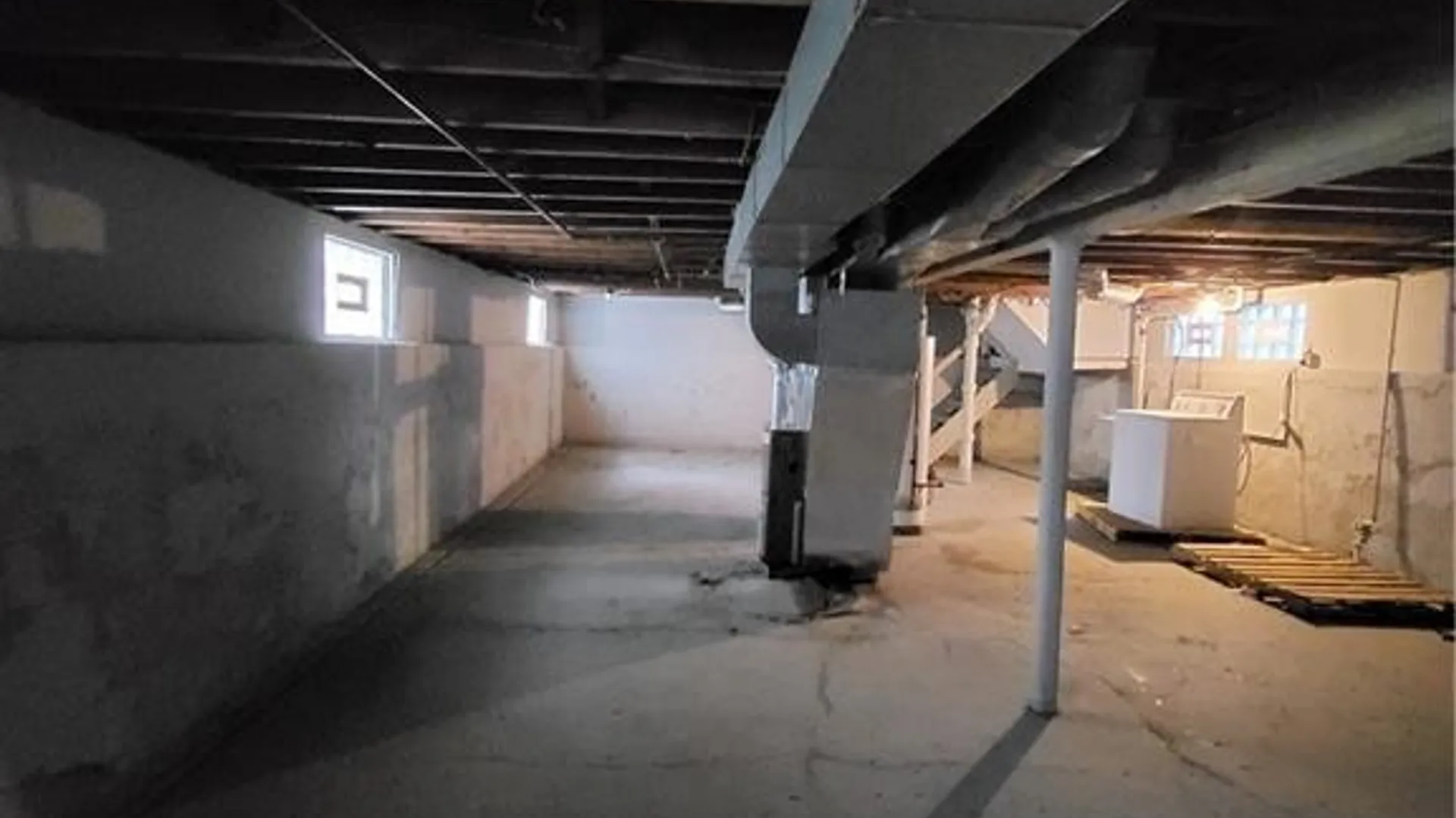 Property at 460 Berkshire Avenue, Buffalo, NY 14215 15