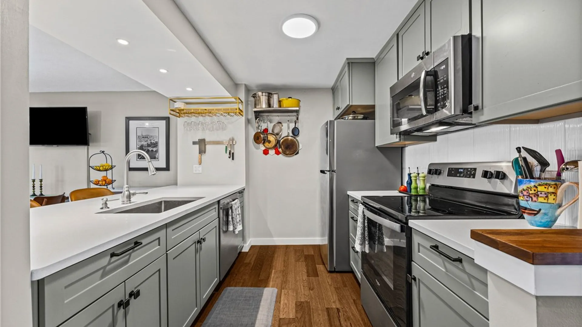 Property at 26 Broxbourne Drive, Perinton, NY 14450 16