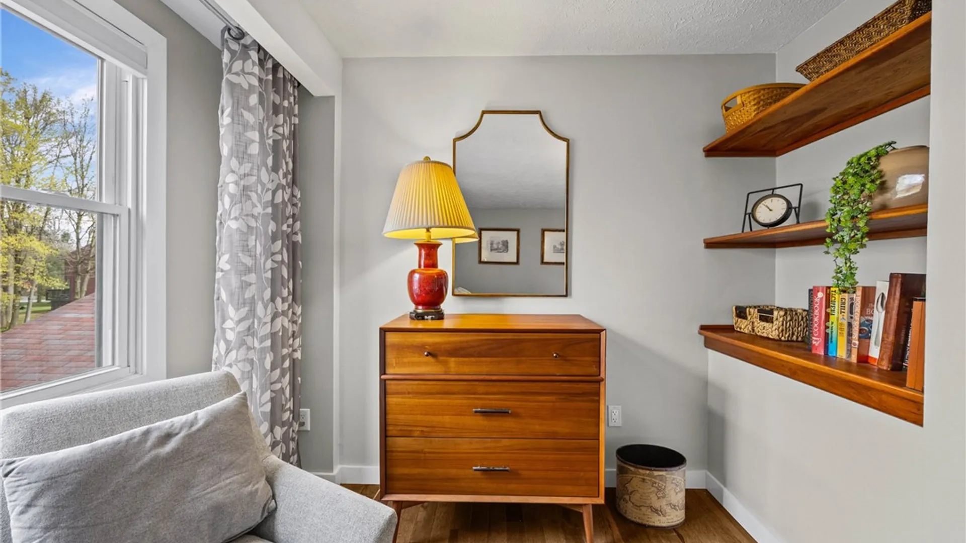 Property at 26 Broxbourne Drive, Perinton, NY 14450 25