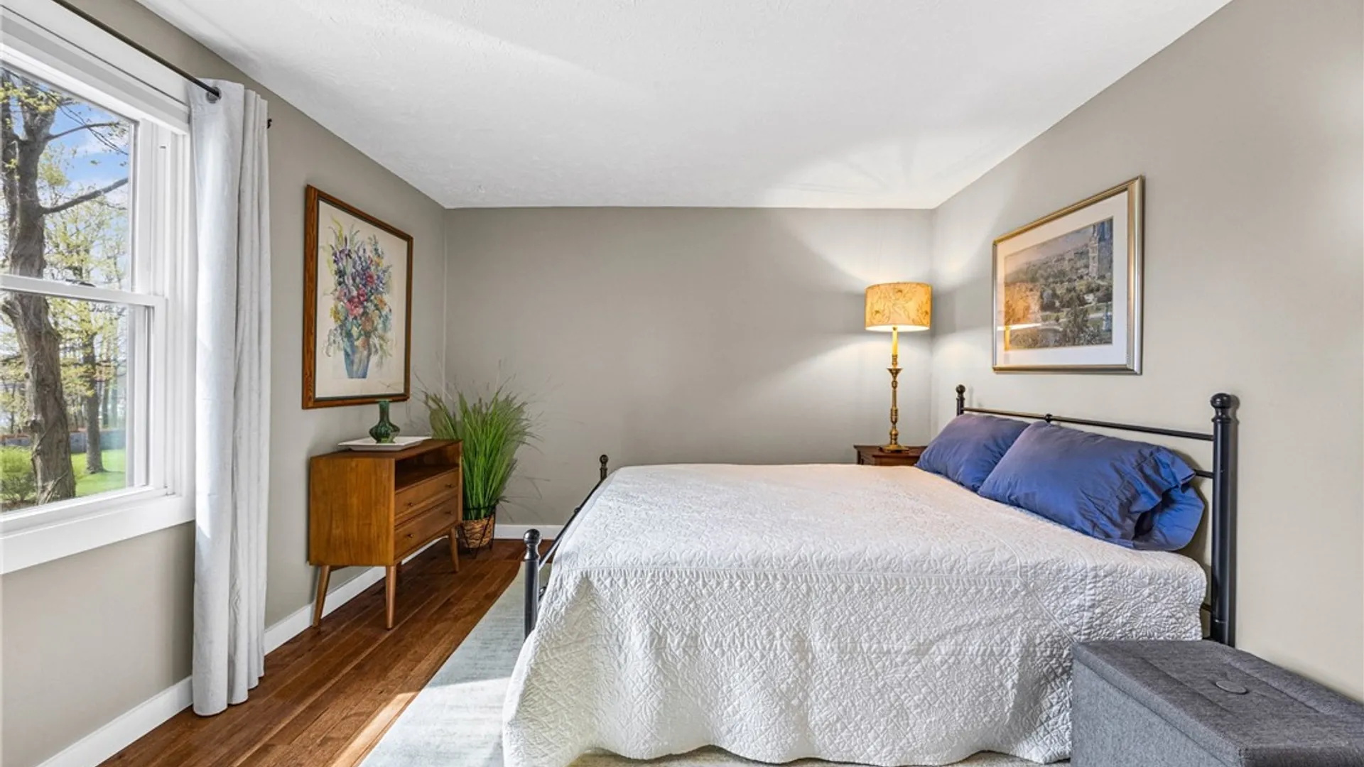 Property at 26 Broxbourne Drive, Perinton, NY 14450 29