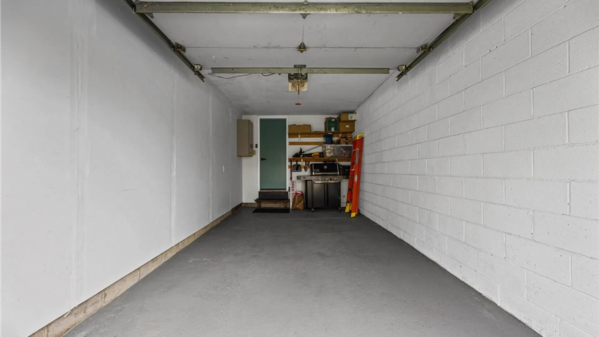 Property at 26 Broxbourne Drive, Perinton, NY 14450 34