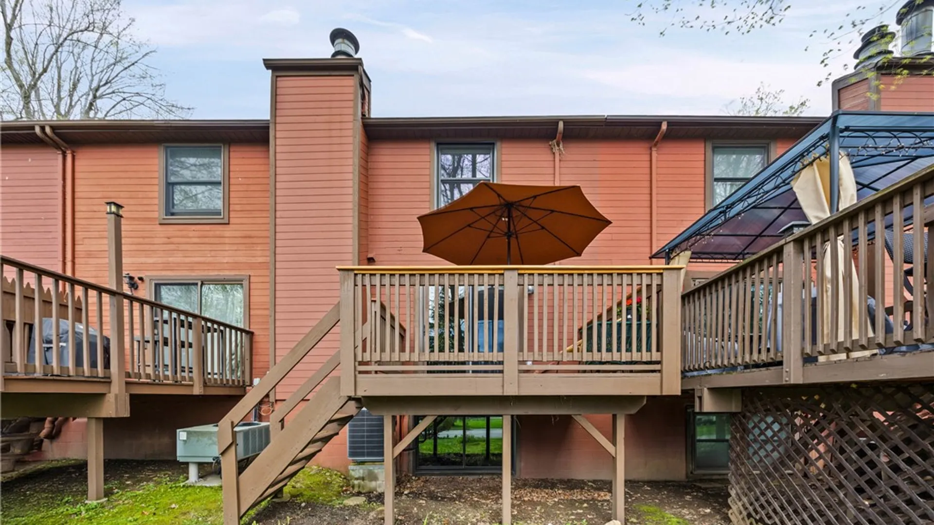 Property at 26 Broxbourne Drive, Perinton, NY 14450 37