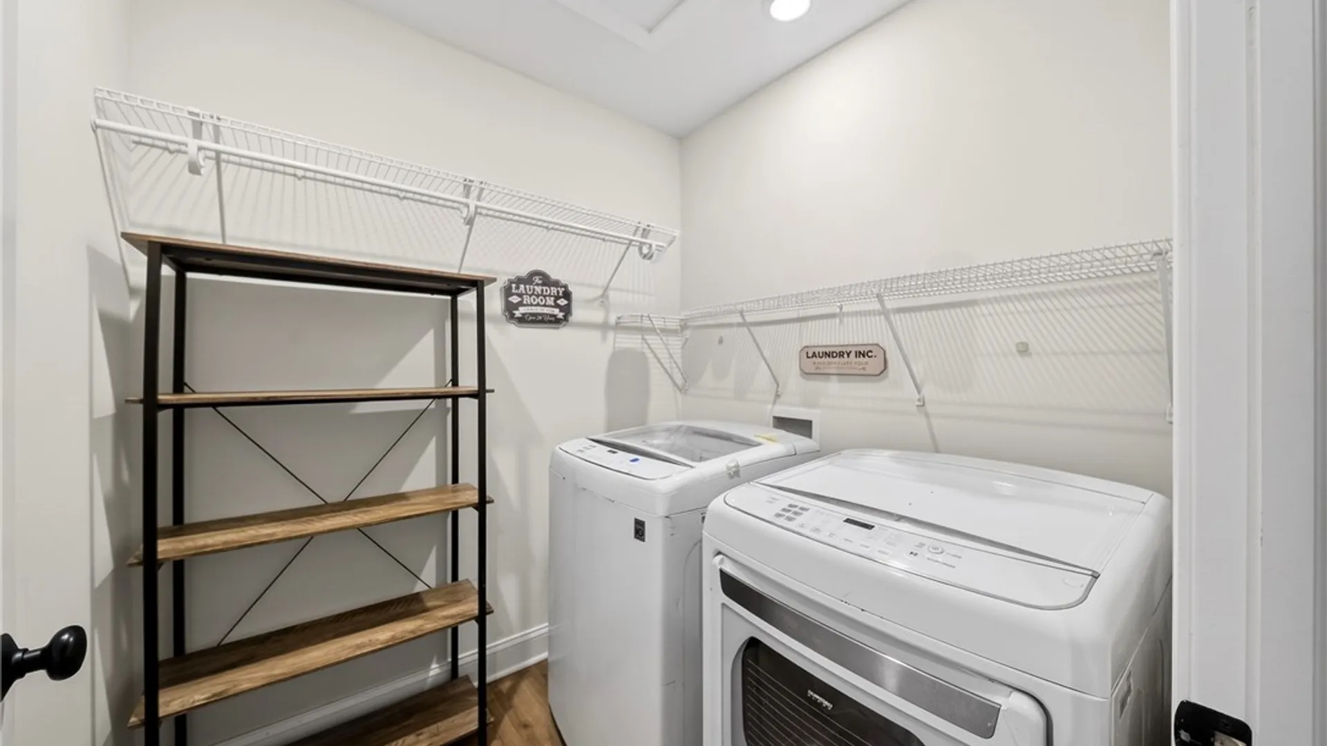 Property at 8799 Dell Center Drive, Clay, NY 13090 21