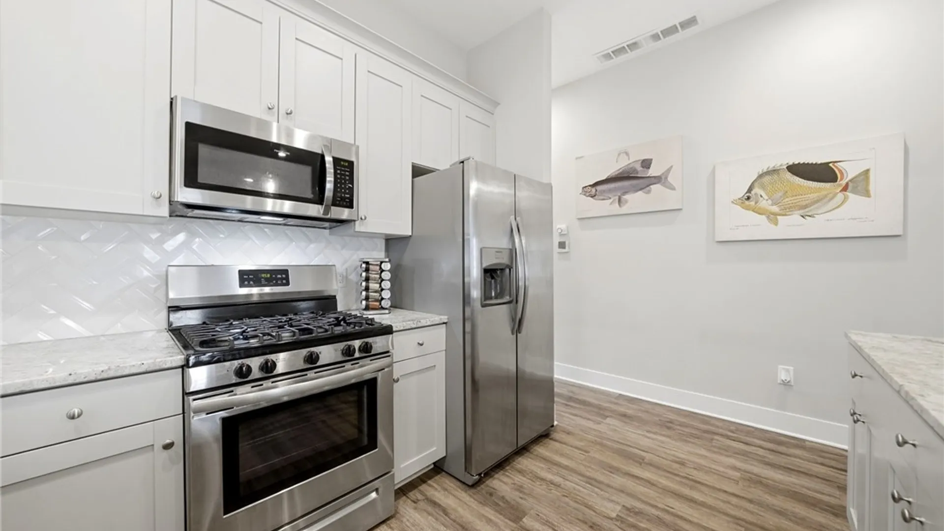 Property at 32 Horton Place, Buffalo, NY 14209 13