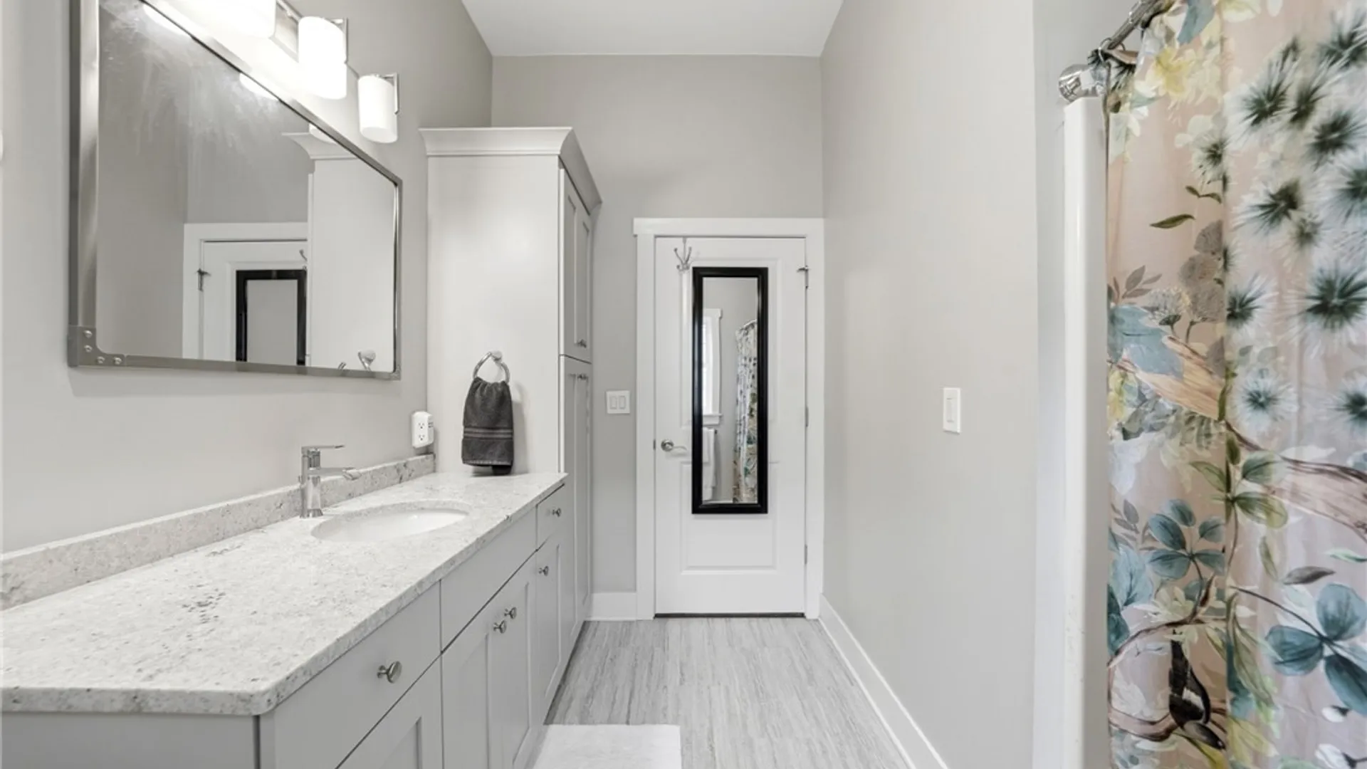 Property at 32 Horton Place, Buffalo, NY 14209 23