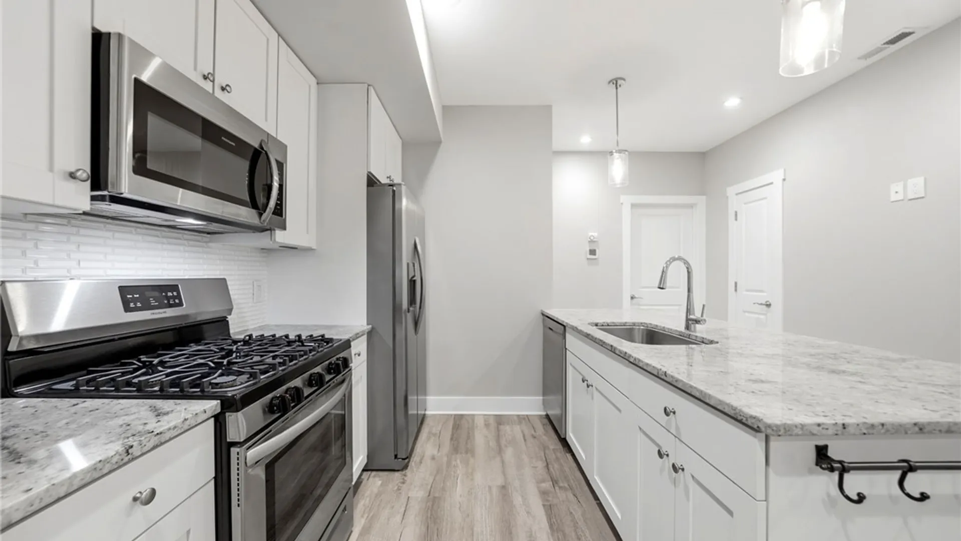 Property at 32 Horton Place, Buffalo, NY 14209 28