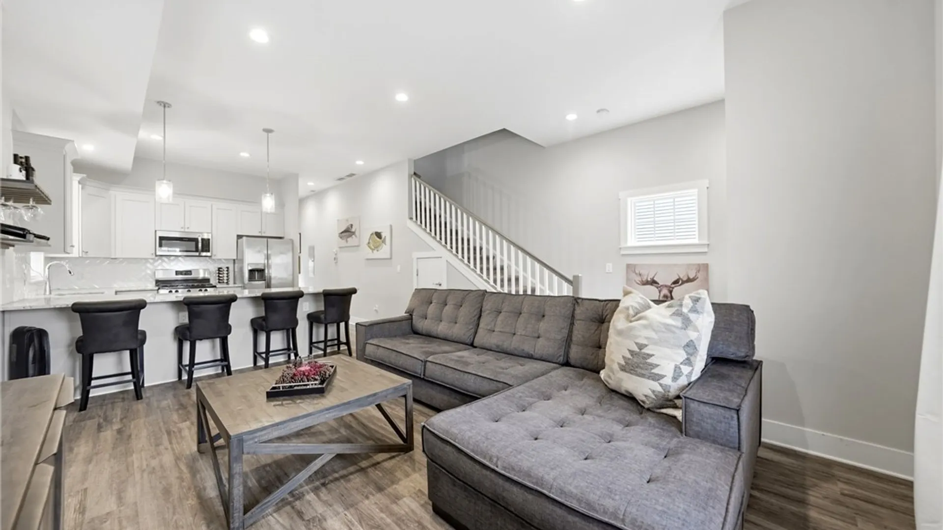 Property at 32 Horton Place, Buffalo, NY 14209 7