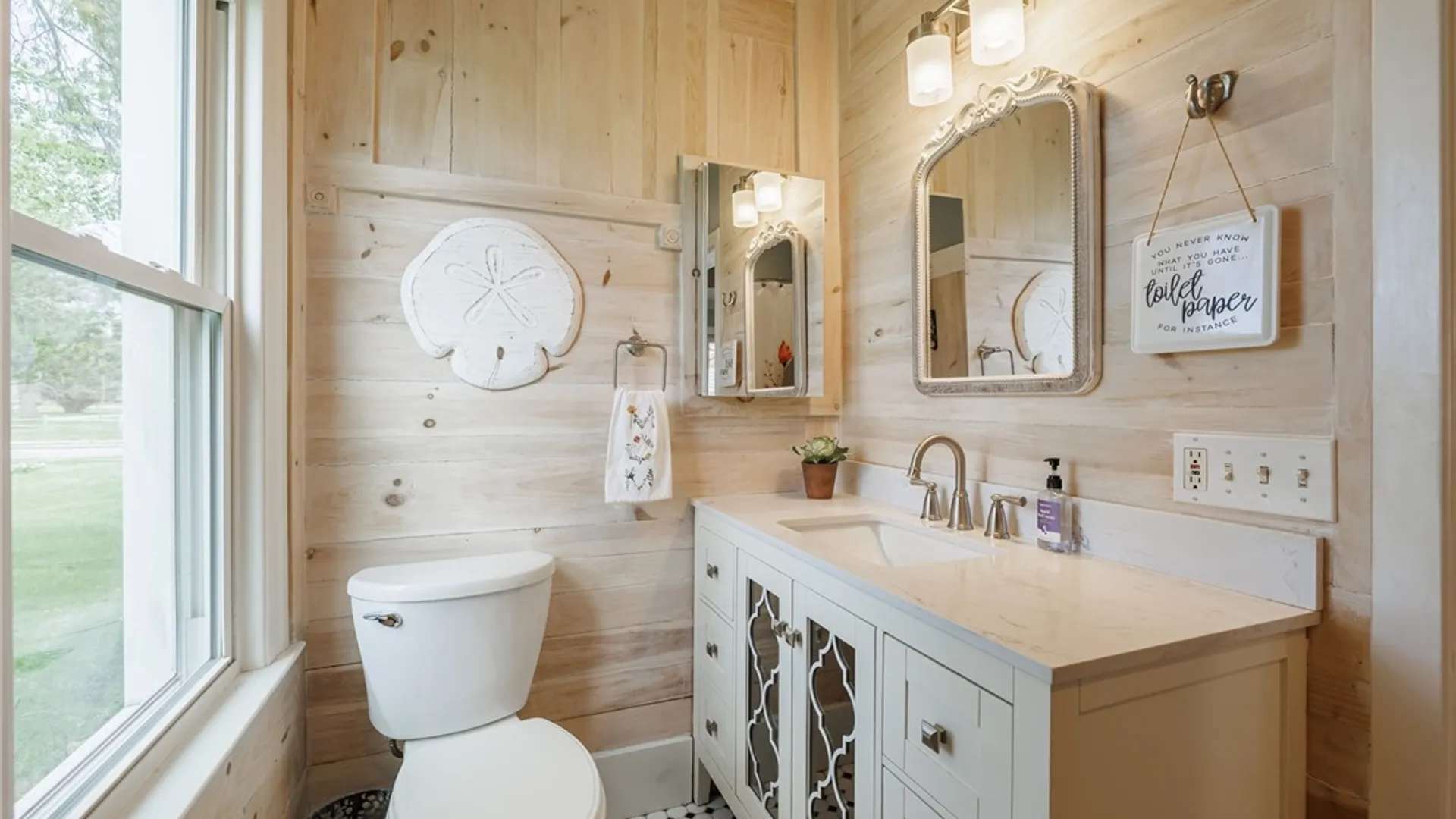 Property at 351 Jefferson Avenue, Perinton, NY 14450 21