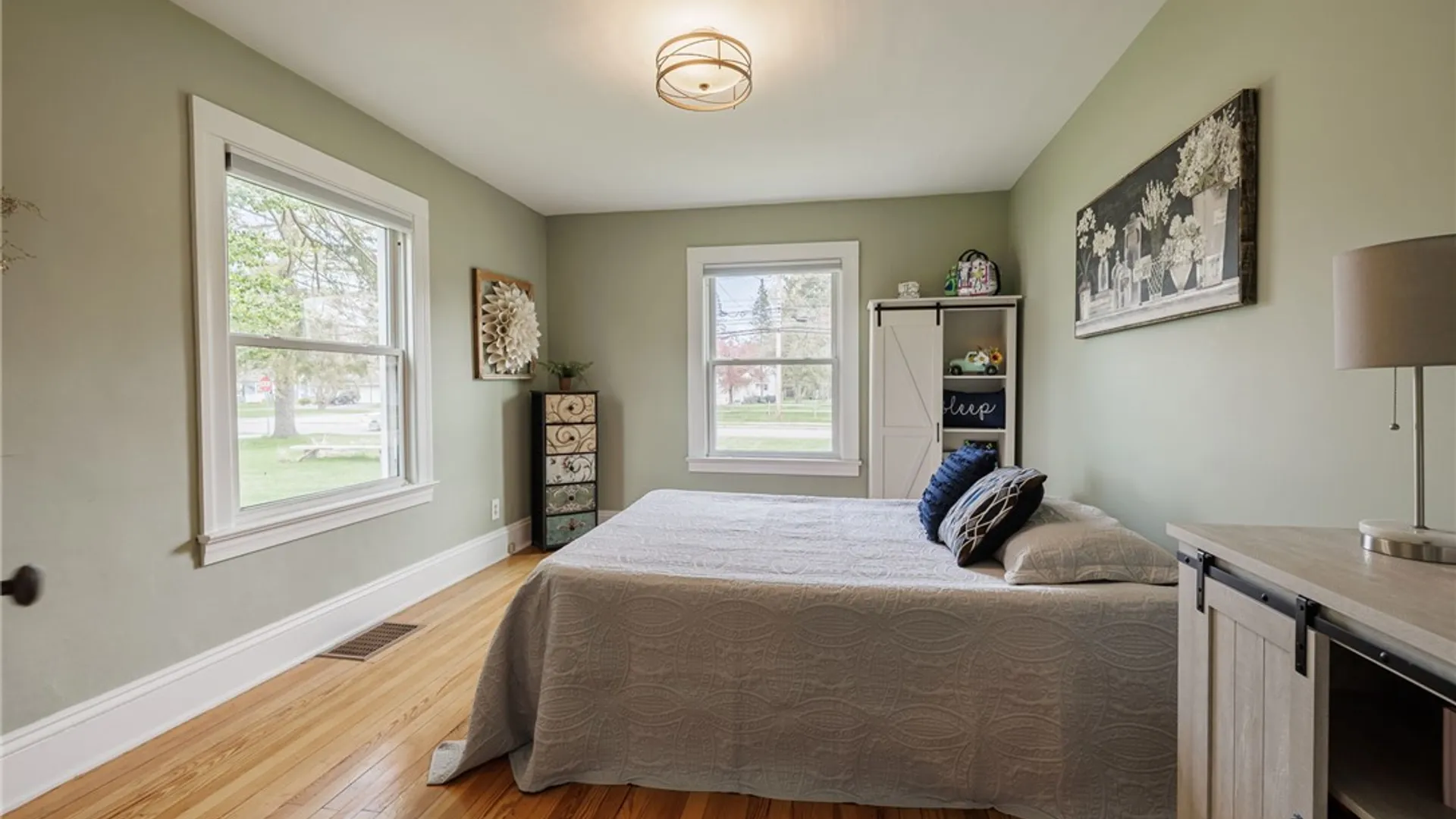 Property at 351 Jefferson Avenue, Perinton, NY 14450 23