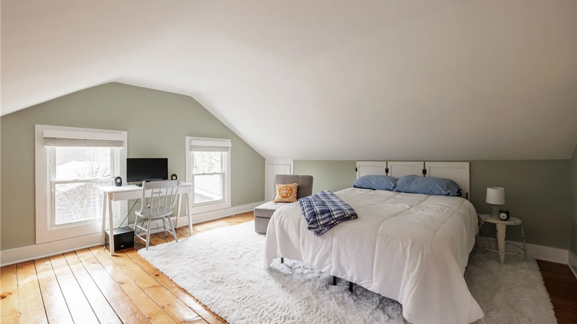 Property at 351 Jefferson Avenue, Perinton, NY 14450 25