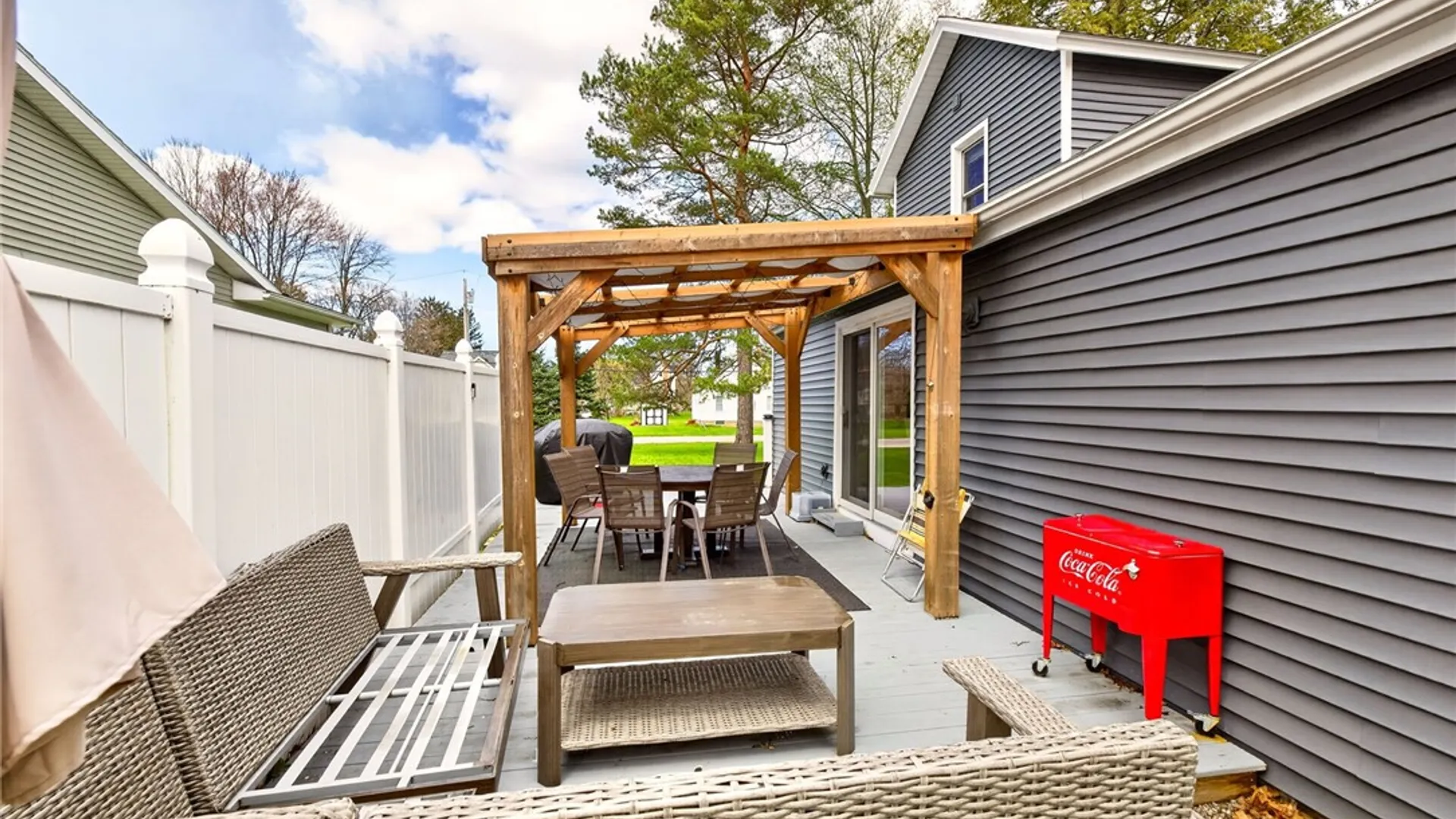 Property at 351 Jefferson Avenue, Perinton, NY 14450 29