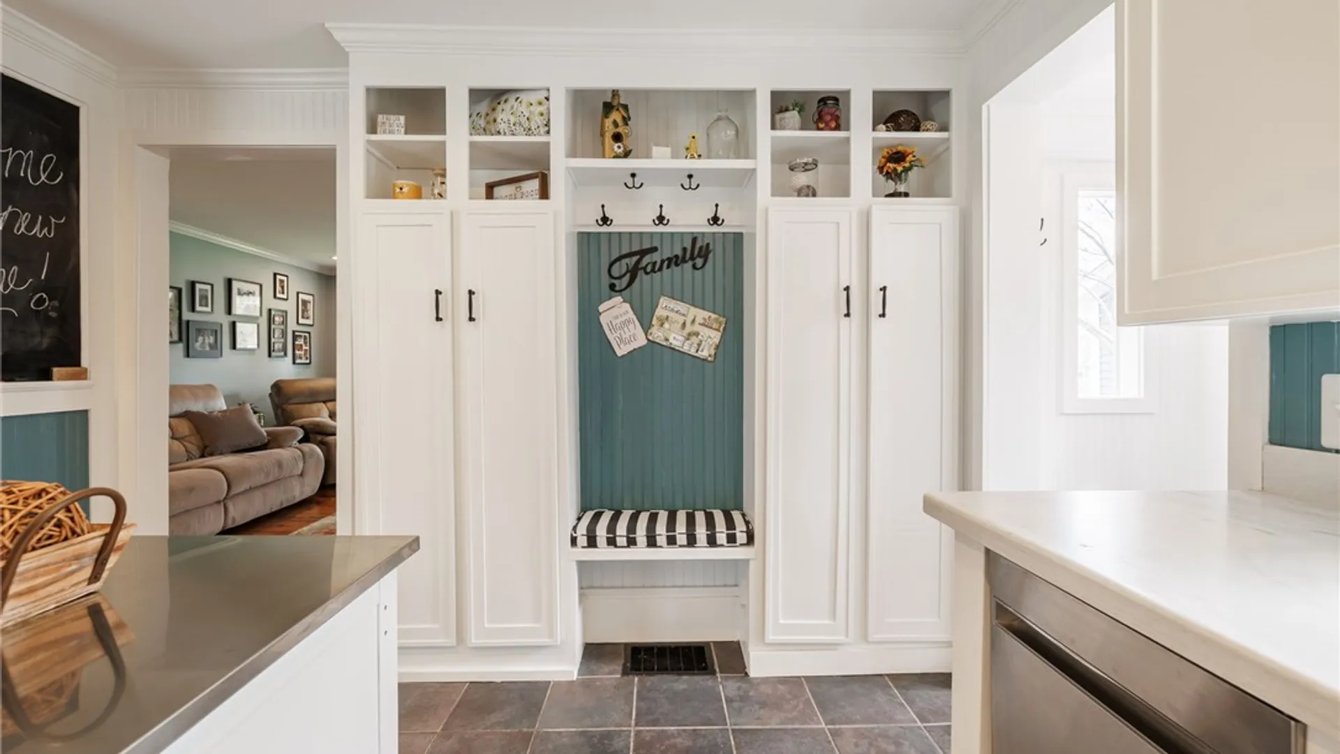 Property at 351 Jefferson Avenue, Perinton, NY 14450 8