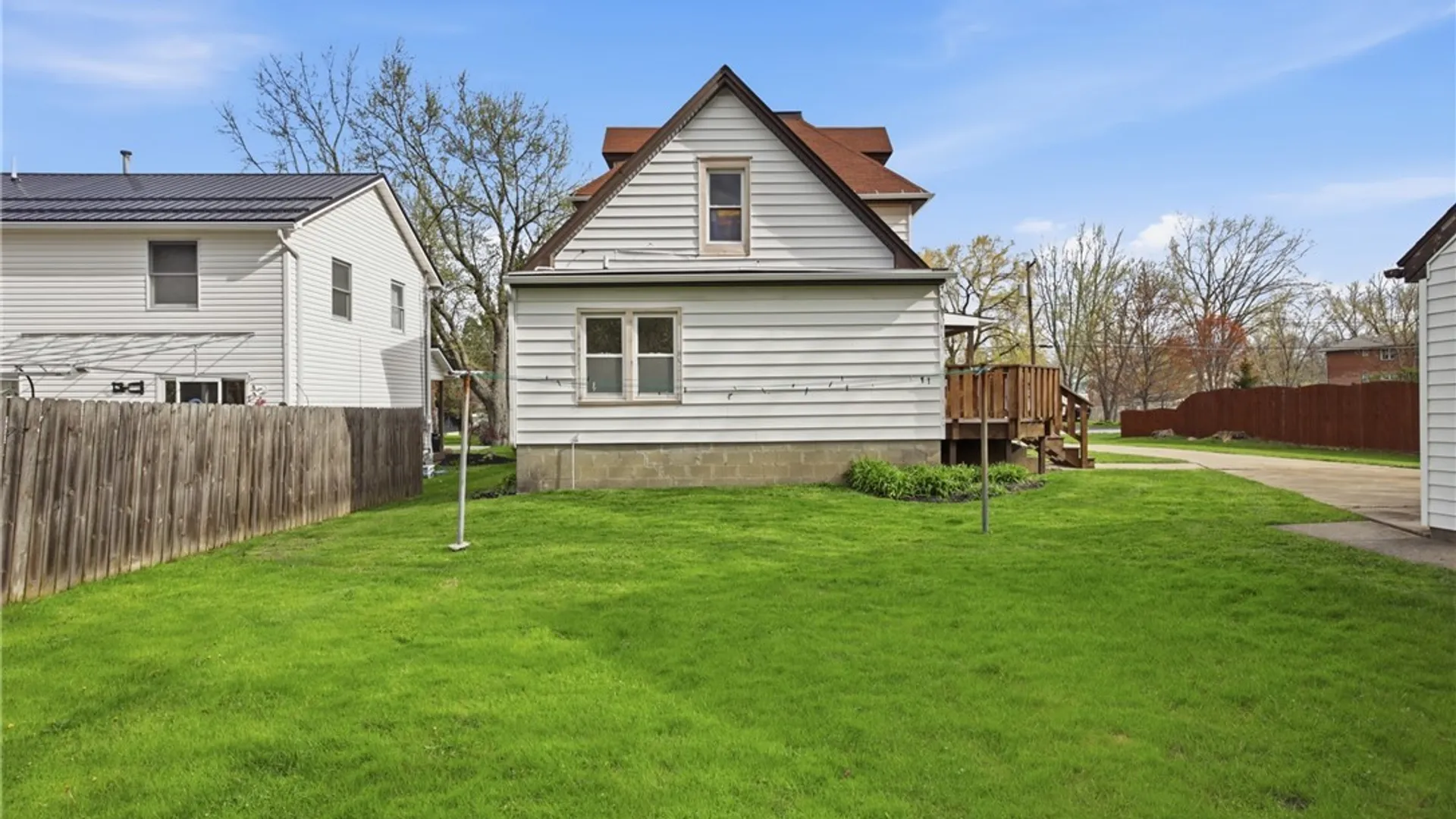 Property at 4029 Lincoln Avenue, Hamburg, NY 14075 39