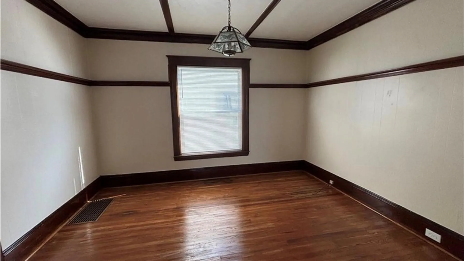 Property at 413 Washington Avenue, Elmira City, NY 14901 10